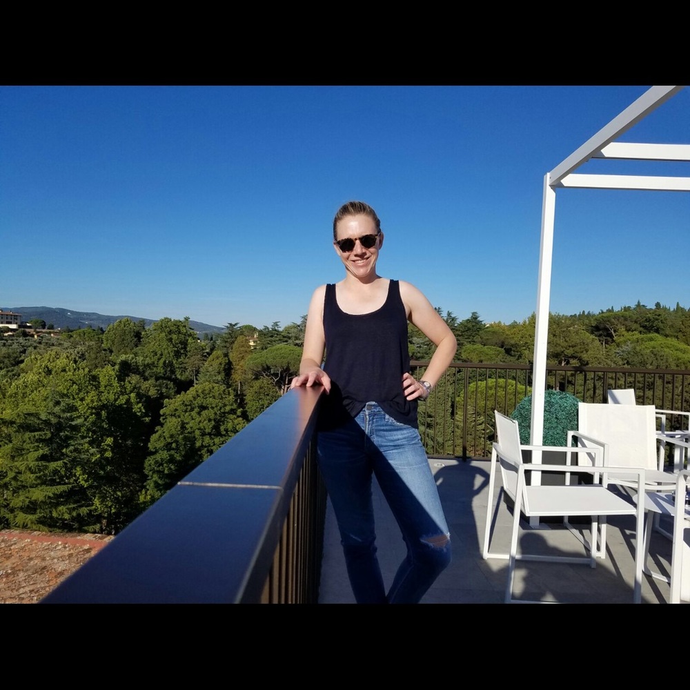 Meet your Posher, Sabrina