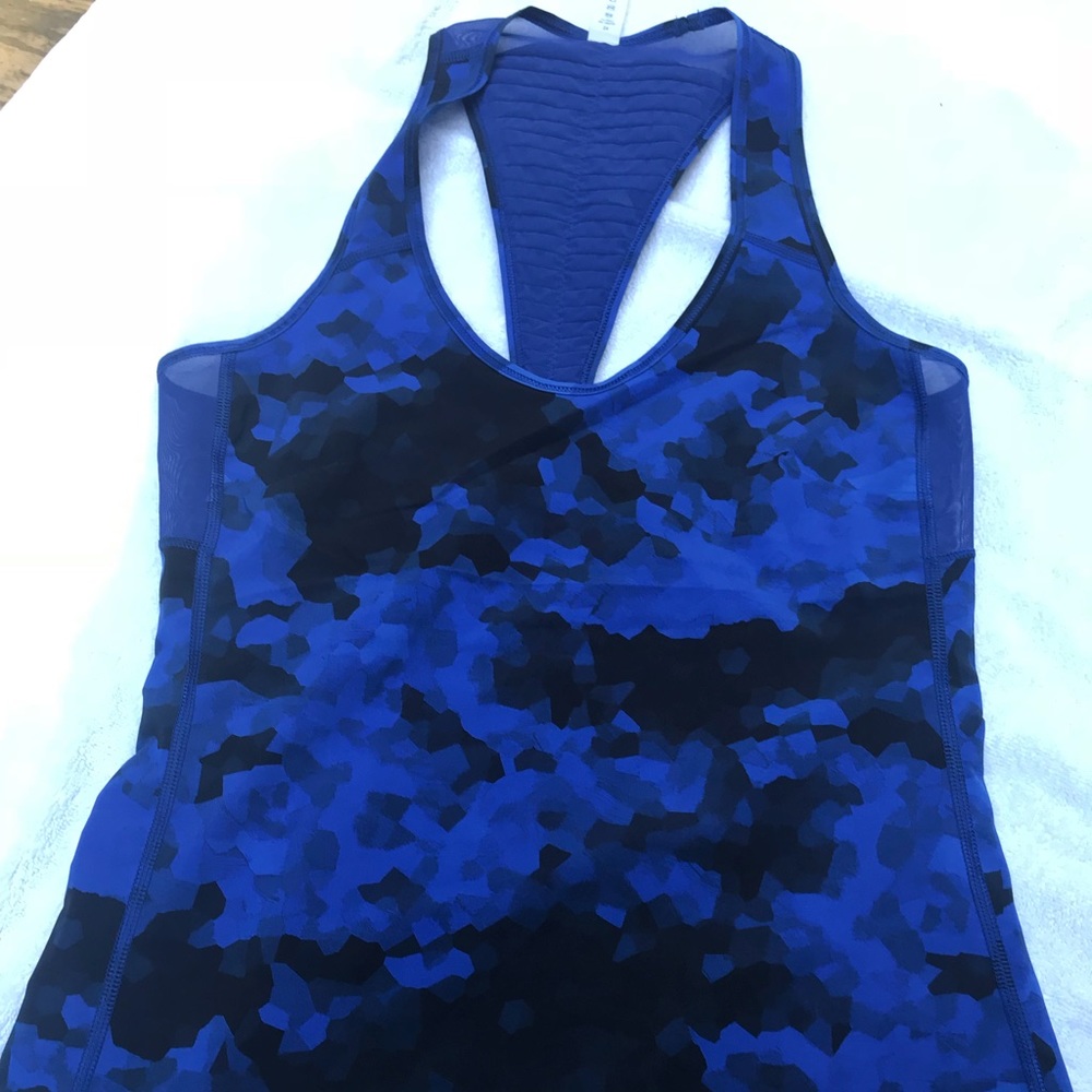 Size 2 tank Lululemon