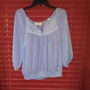 Adorable 3/4 sleeve sheer blouse
