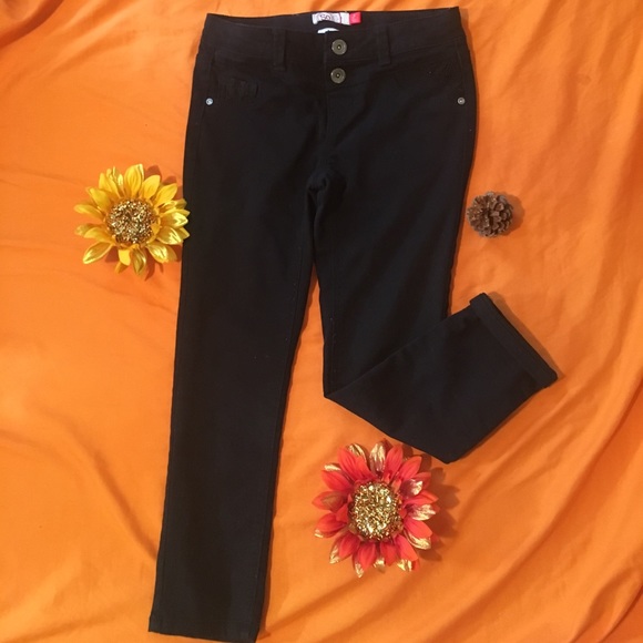 Girls black capris - Picture 1 of 3