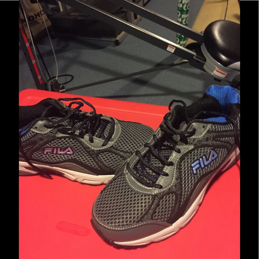 Men’s Fila running shoes