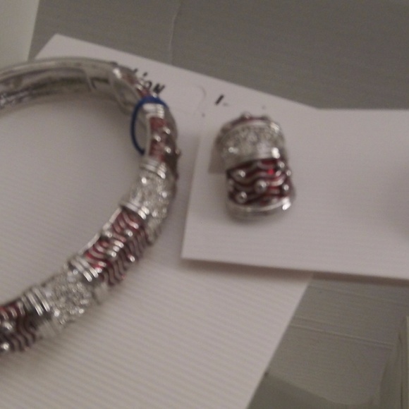 DESIGNER WHOLE SALE JEWERLY, NECKLACE, EARRINGS - Picture 3 of 8