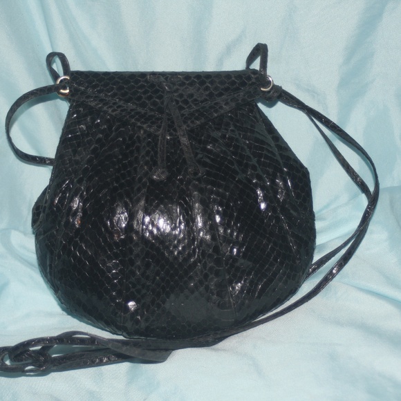 Judith Lieber black python cross body - Picture 3 of 8