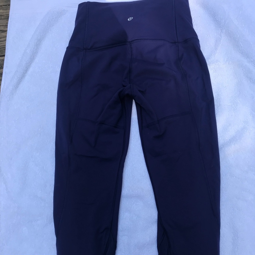 Size 4 high waist emperor blue crop