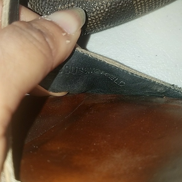 Authentic burberry wedges - Picture 3 of 4