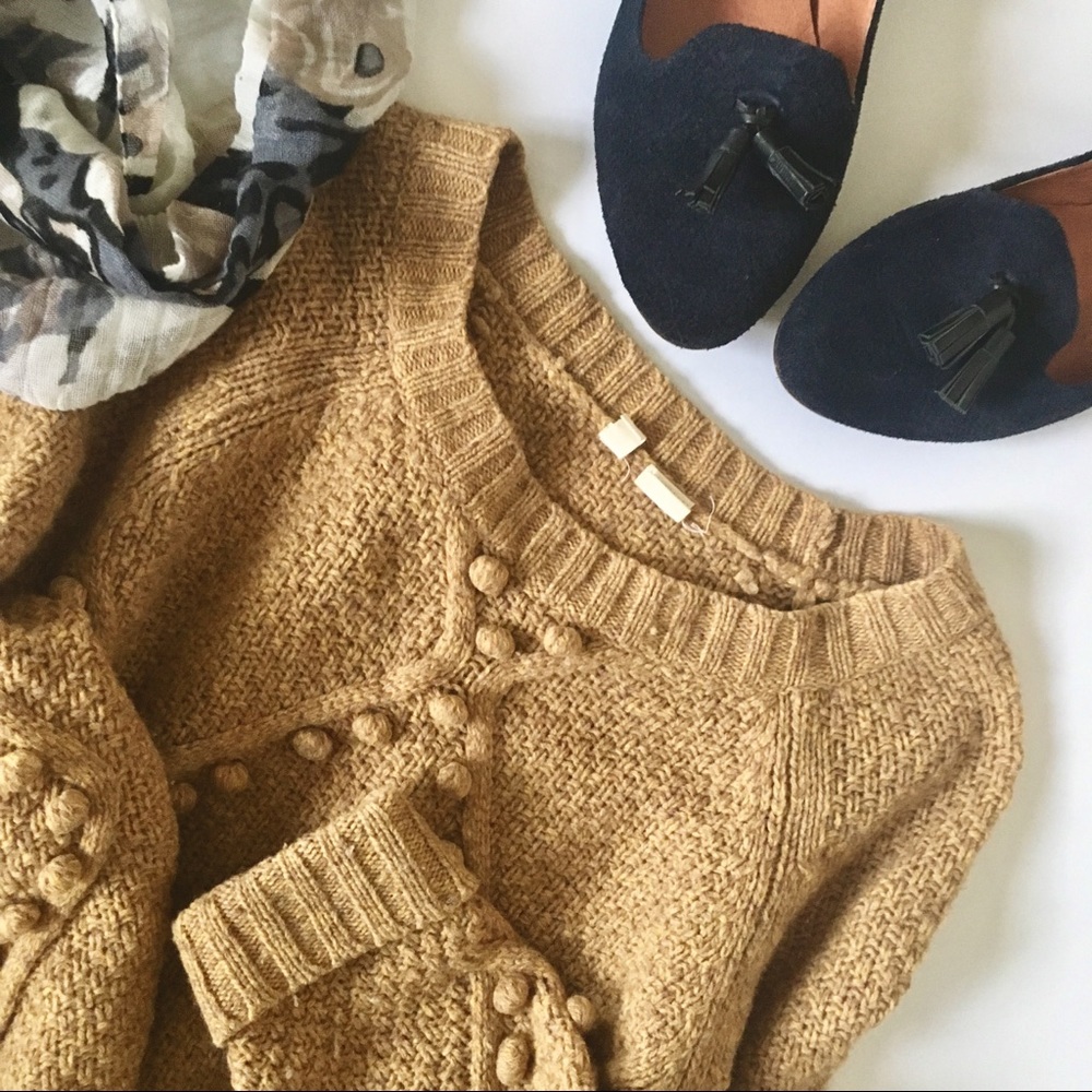 1HR SALE! | Moth/Anthro | Cozy Oversized Sweater