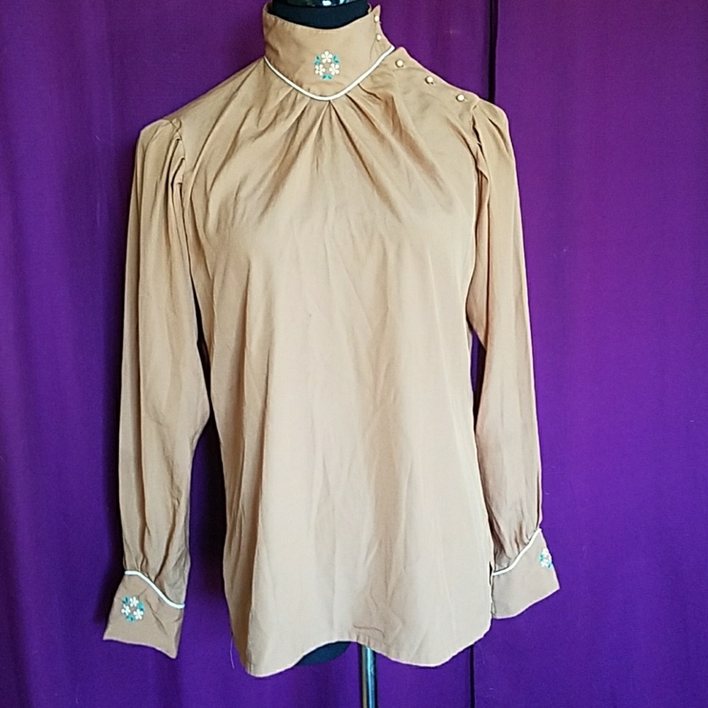 Oscar de la Renta Sport vintage top w embroidered