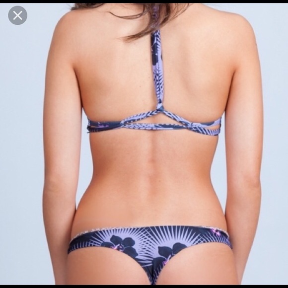 SOLD Acacia yelapa top in modern pacific - Picture 2 of 4