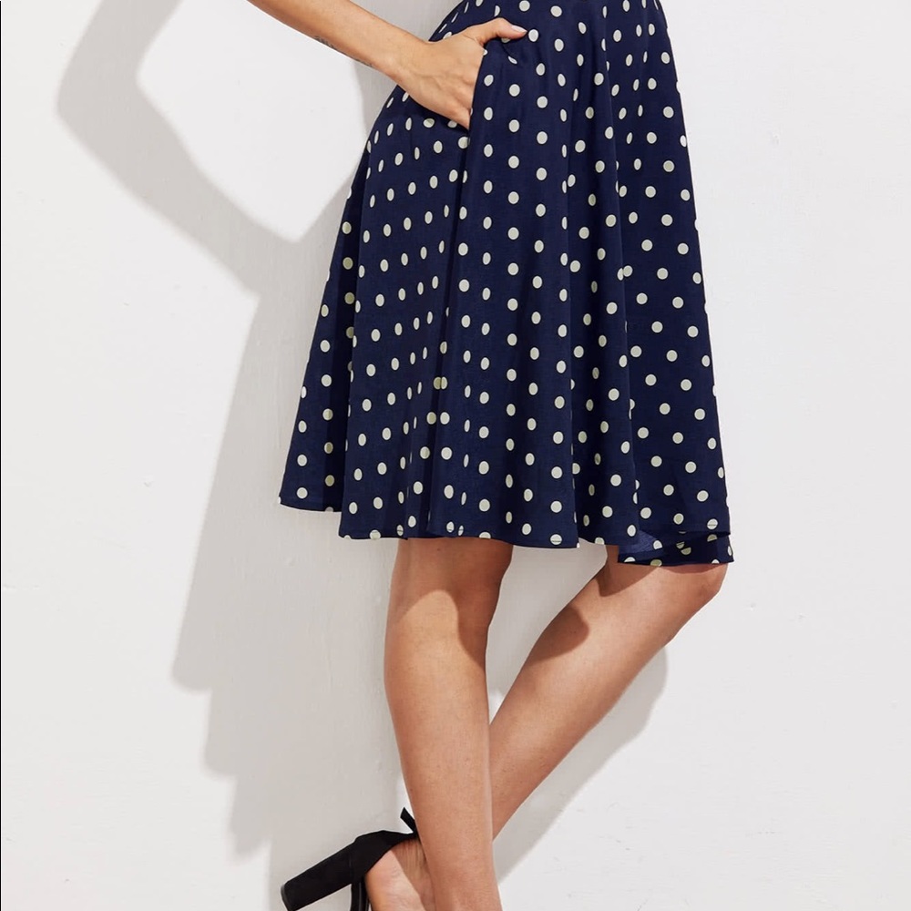 Pocket polka dot detailed skirt - Picture 3 of 7