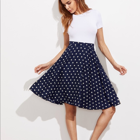 Pocket polka dot detailed skirt - Picture 2 of 7