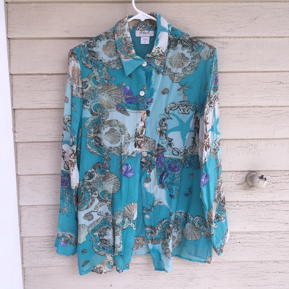 ARIS. A 100% silk sea pattern blouse/Beautiful - Picture 4 of 6