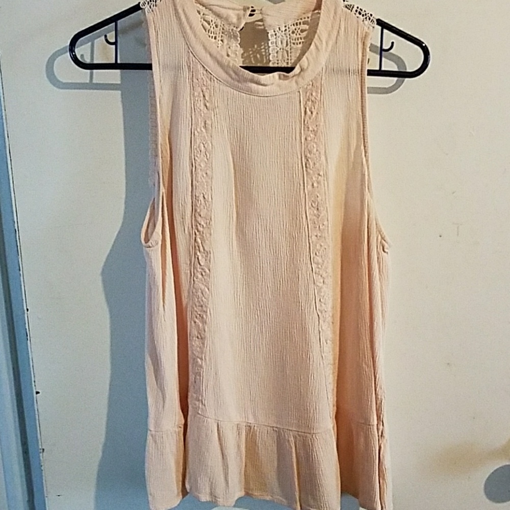 Sleeveless blouse