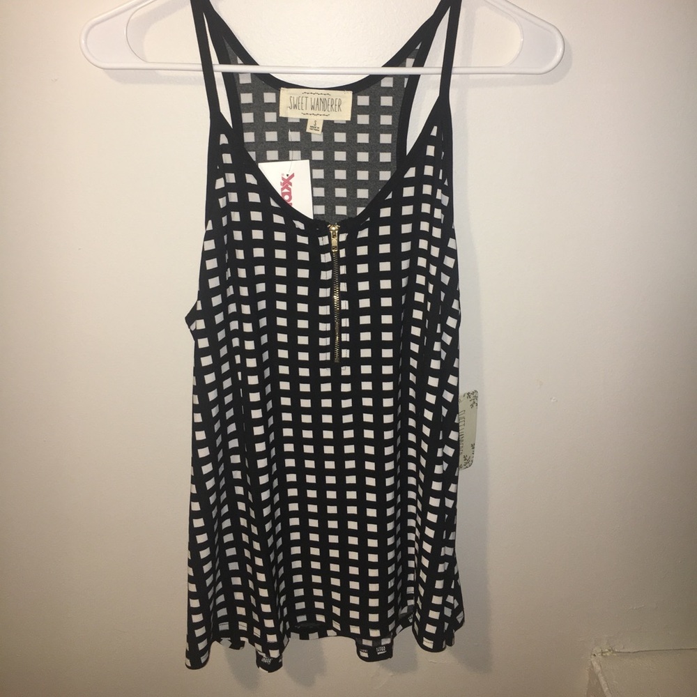 TJ Maxx tank top with zipper. New with tags. Small