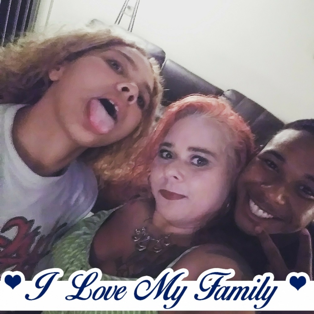 Meet your Posher, Stephabie