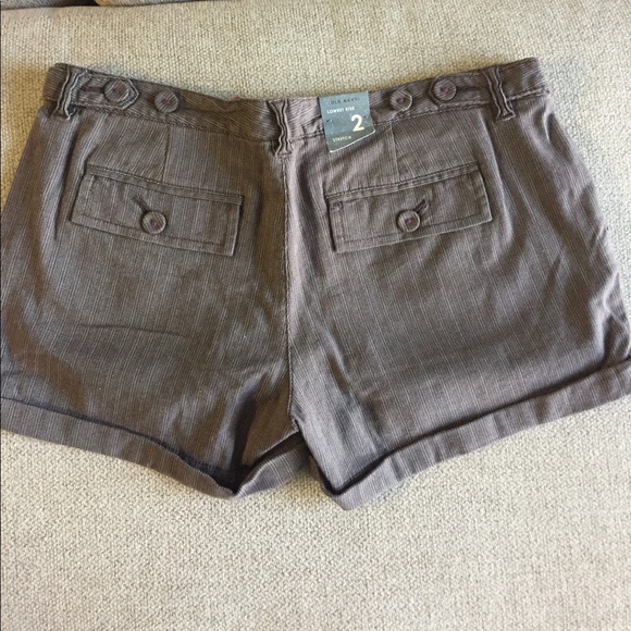 Shorts - Picture 2 of 4