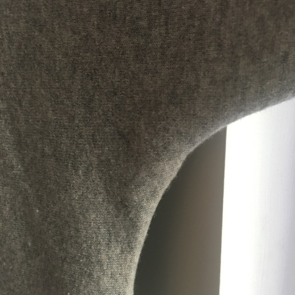 Kokun 100% Cashmere Sweater - Picture 4 of 5