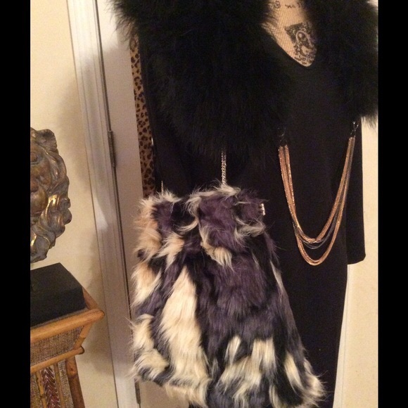 Mark Hair Raising Clutch - Picture 2 of 7