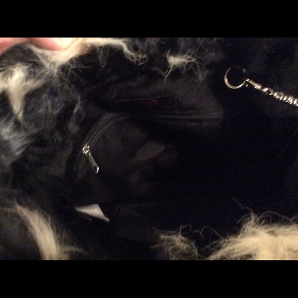 Mark Hair Raising Clutch - Picture 6 of 7