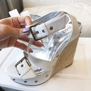 Guess Wedge Sandal / shoes