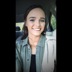 Meet your Posher, Sydney