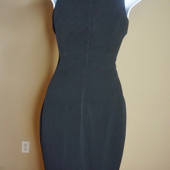 Cut out bodycon dress - Picture 4 of 4