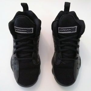 Jordan Jumpman Team II Kids Sneaker Size US 13