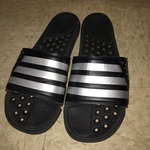 Black/Grey Adidas Slides