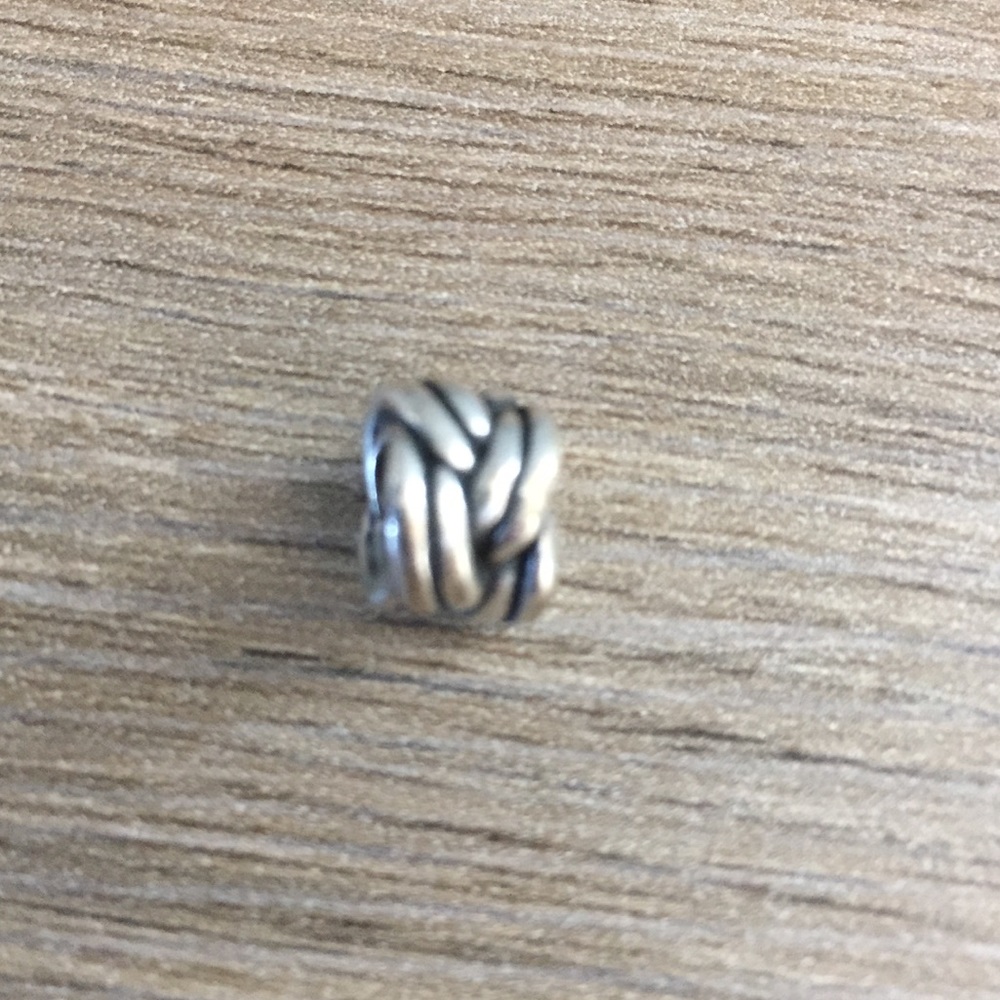 Authentic ✨ Pandora Charm