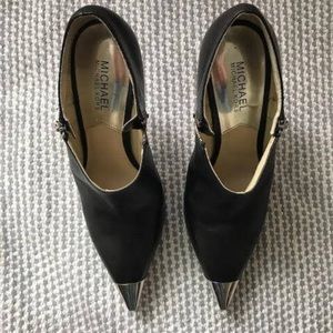 MICHAEL KORS "Zady Cap" Silver Cap Blck Booties 9