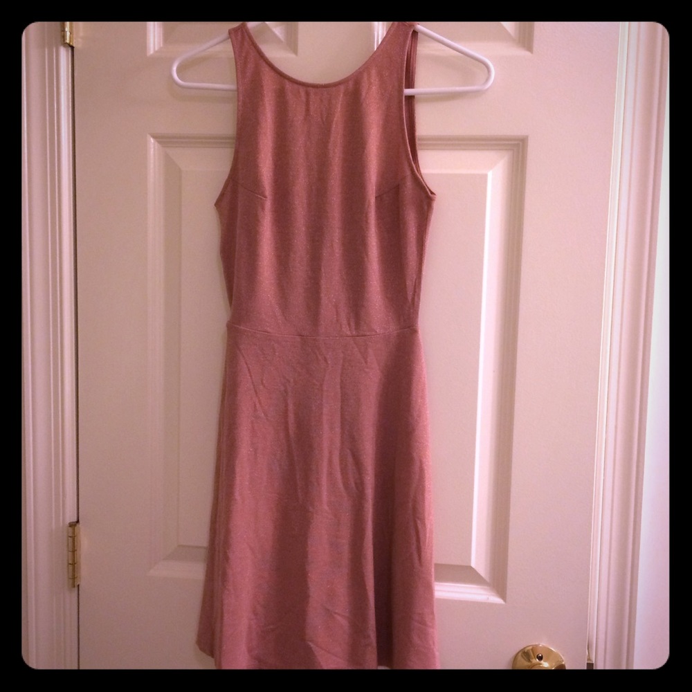NWOT 🎉 Pink mini dress