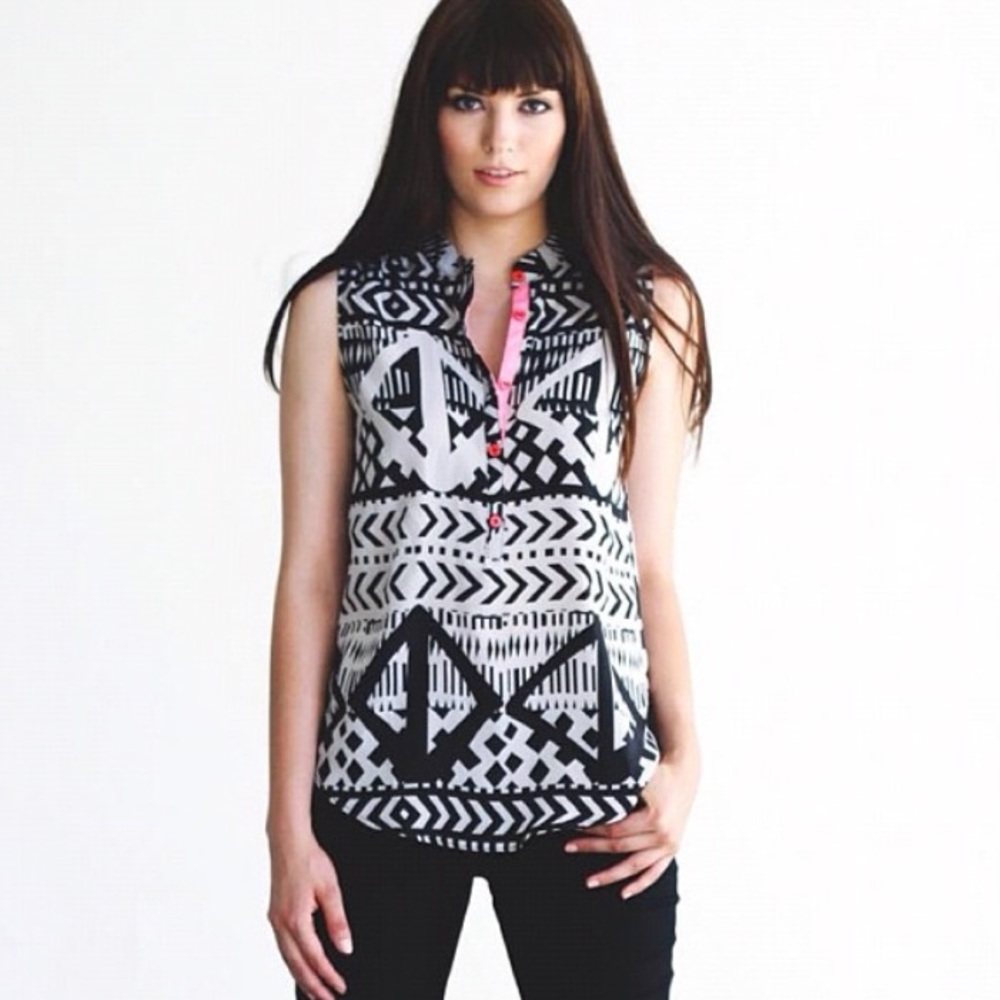 eight sixty  print top