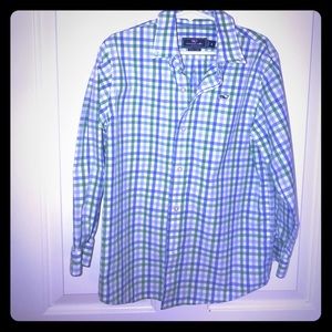 Vineyard Vines boys shirt size 6