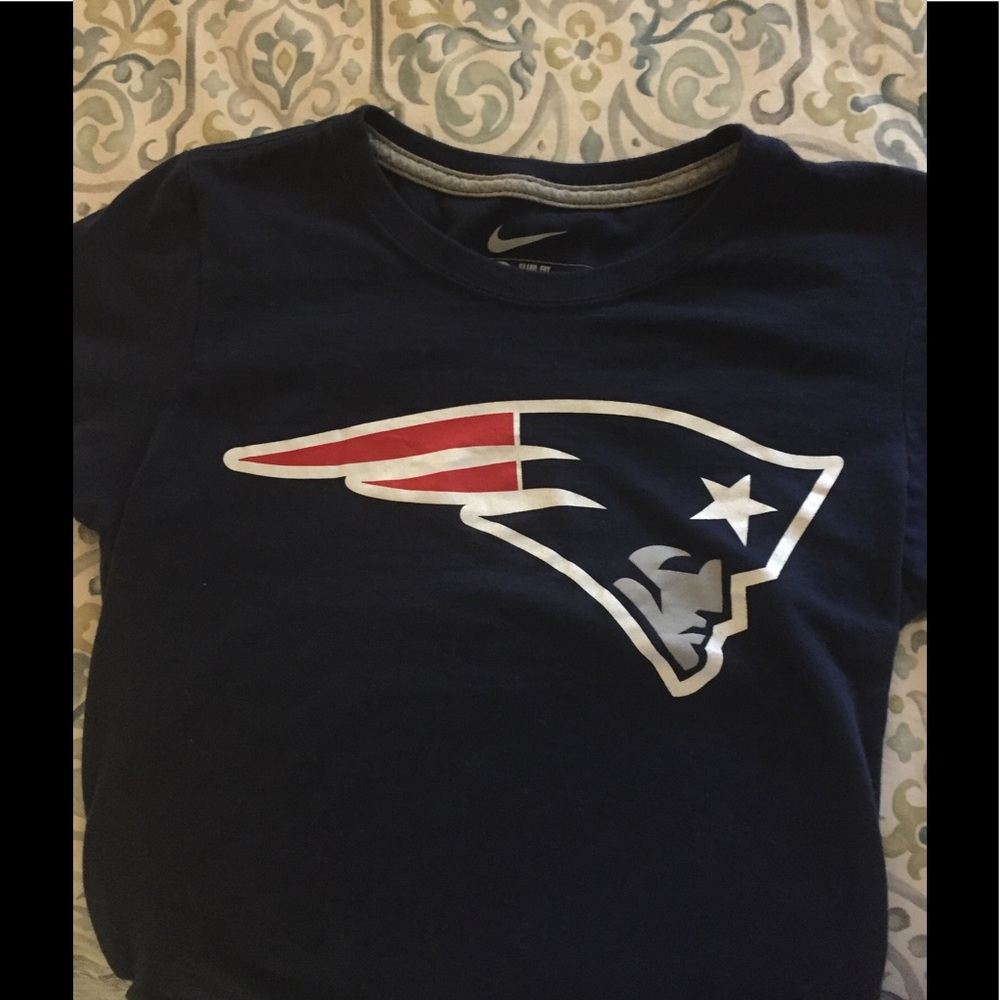 Ladies Patriots shirt