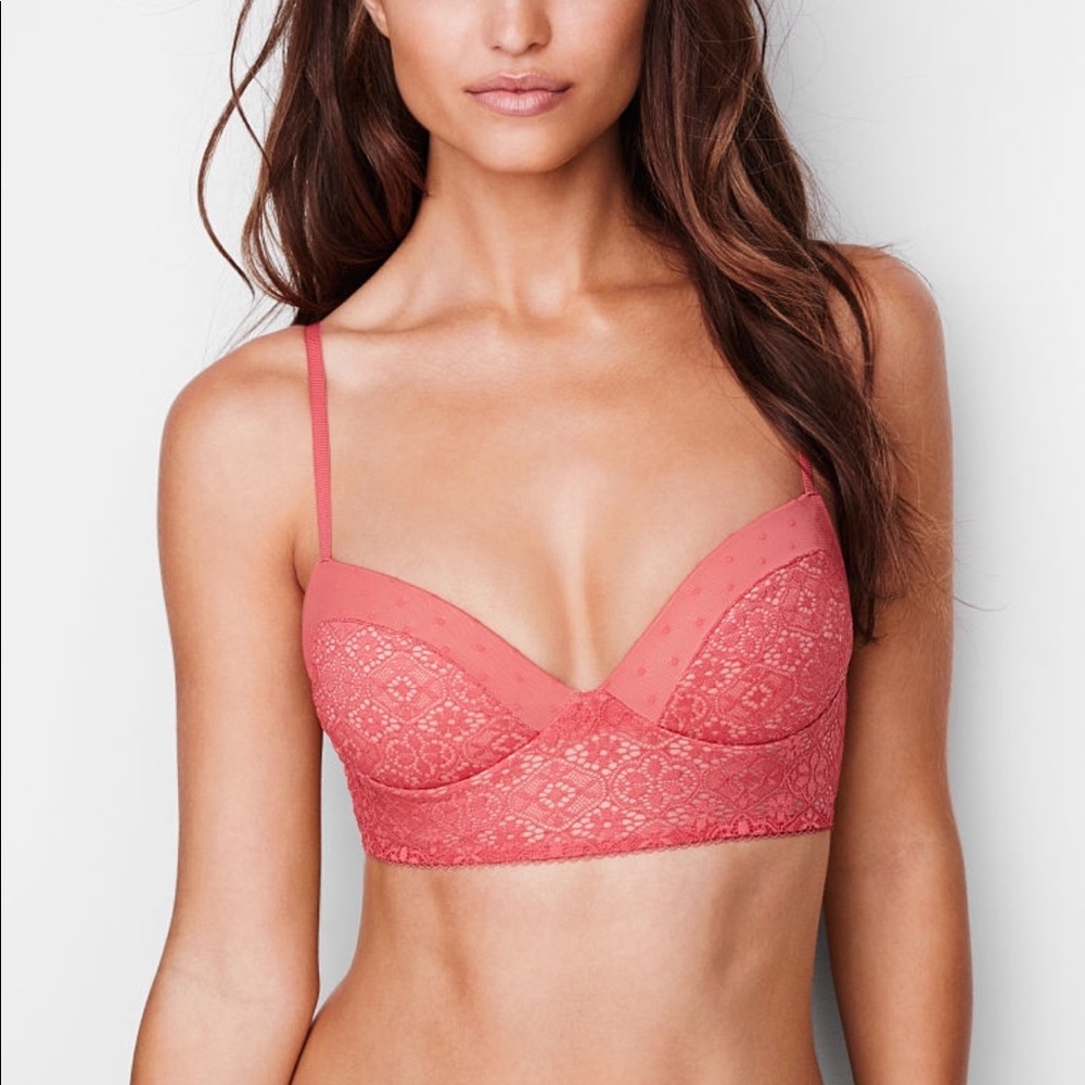 🆕 Victoria’s Secret Bralette