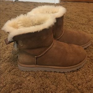 Ugg Bailey bow