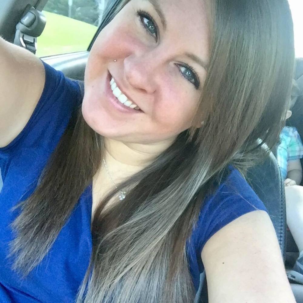 Meet your Posher, Amelia