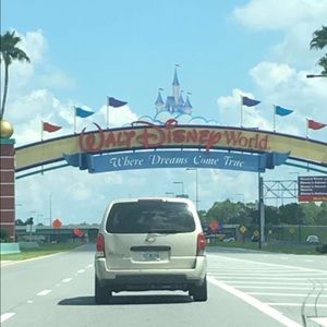 Meet your Posher, Keishla