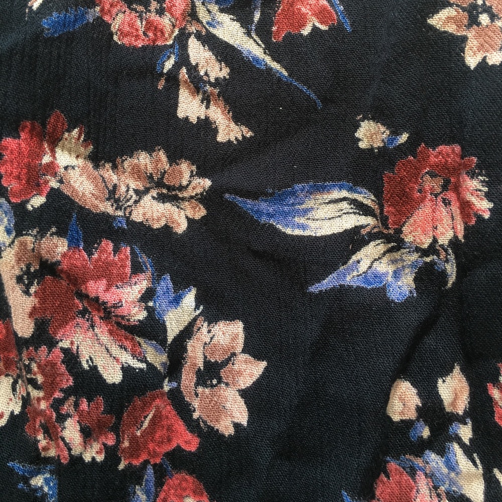 Floral-patterned top - Picture 4 of 4