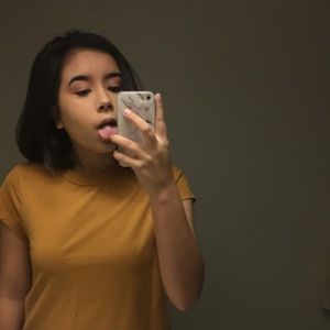 Meet your Posher, Samantha