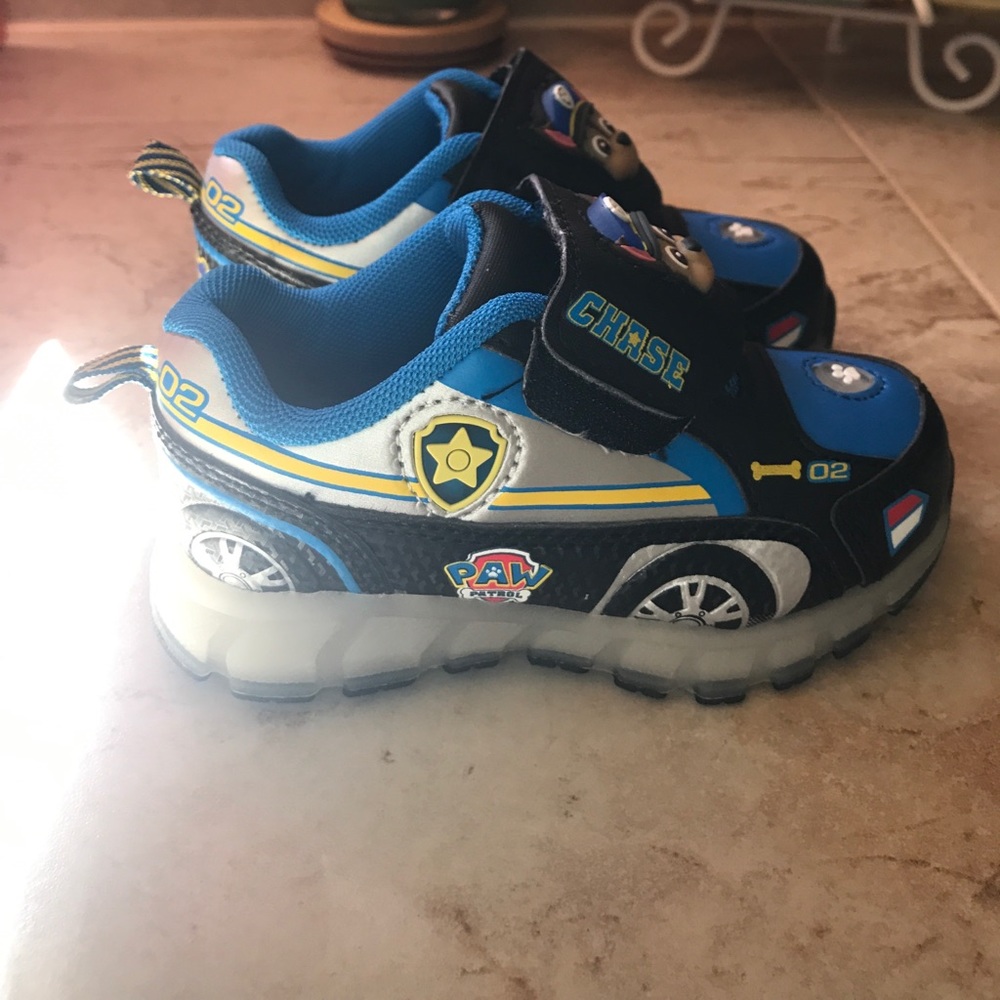 EUC toddler paw patrol light up shoes