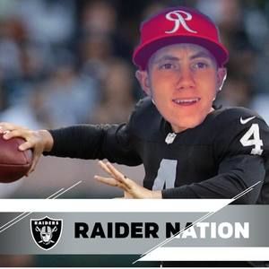 Meet your Posher, Devin