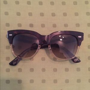 Women's Gucci Sunglasses