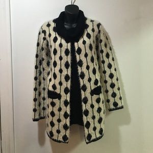 Sisters - plush long jacket with slit pockets