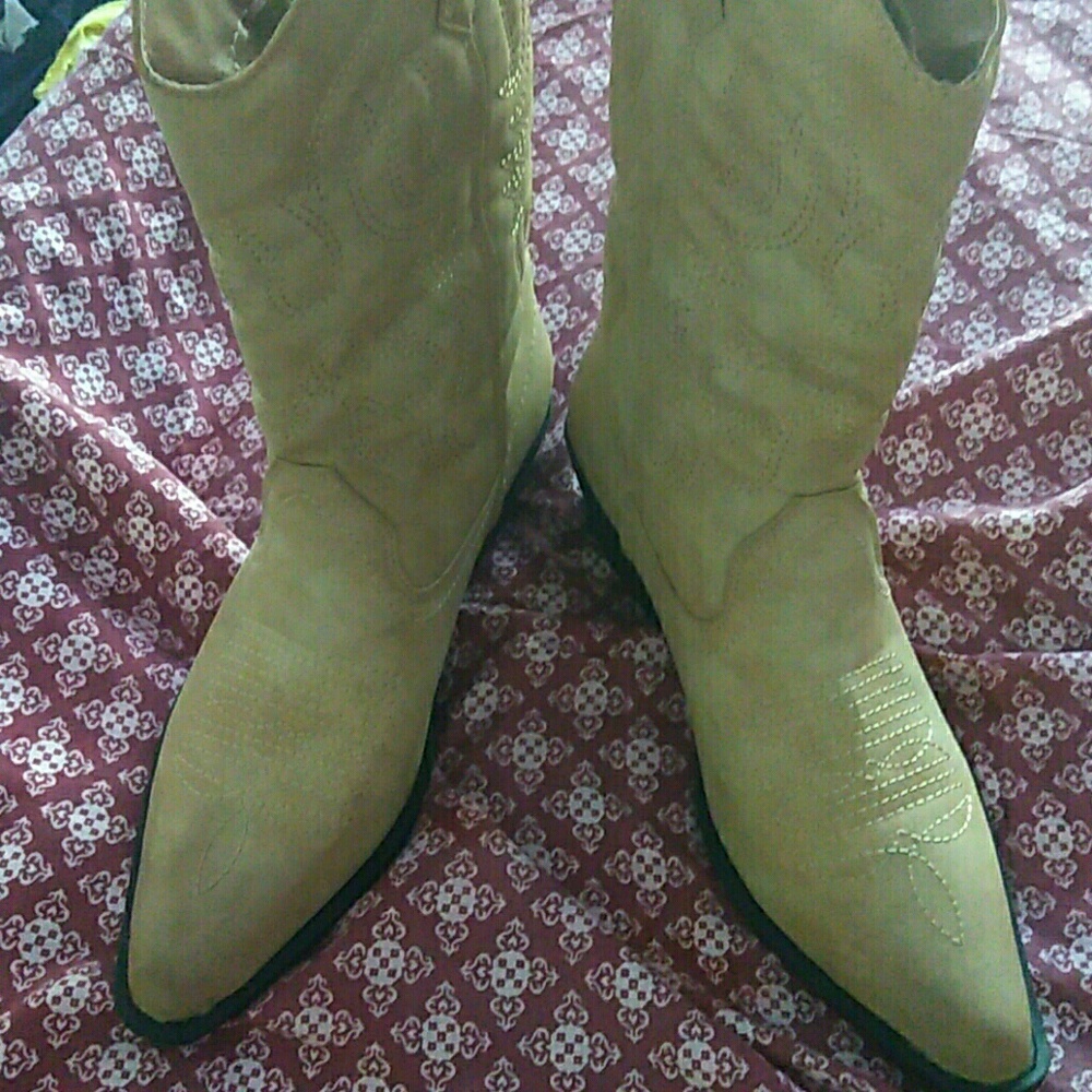 Cowboy boots