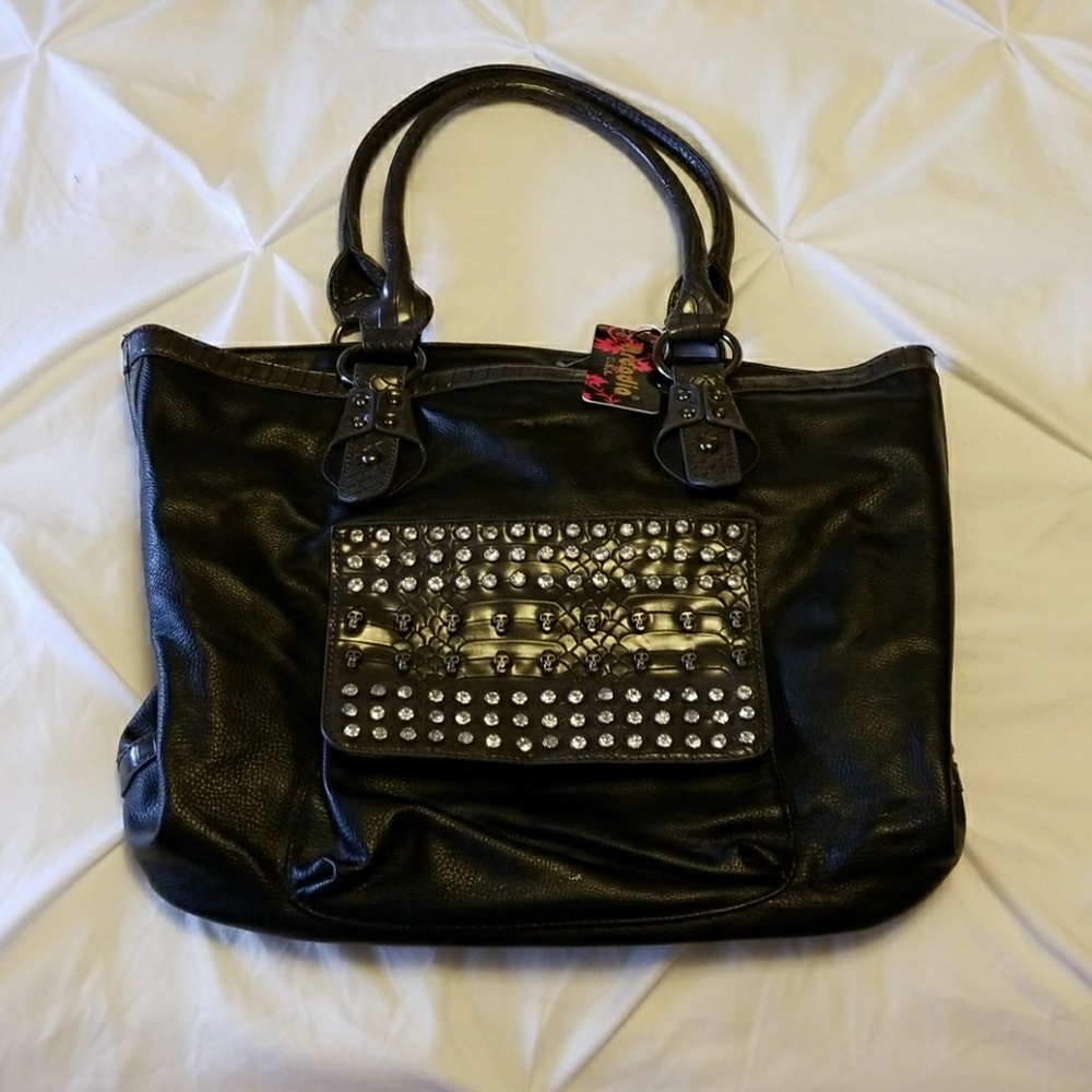 Black leather purse