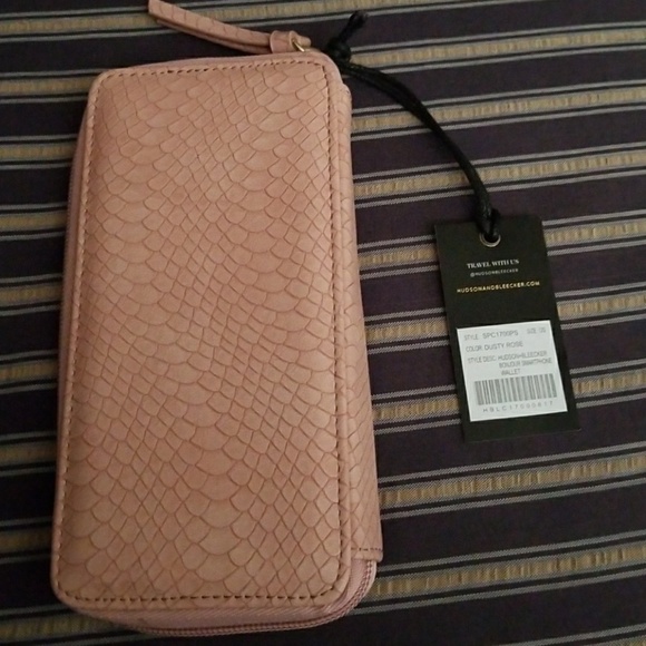 NWT Hudson and Bleeker Smart Phone wallet - Picture 2 of 4