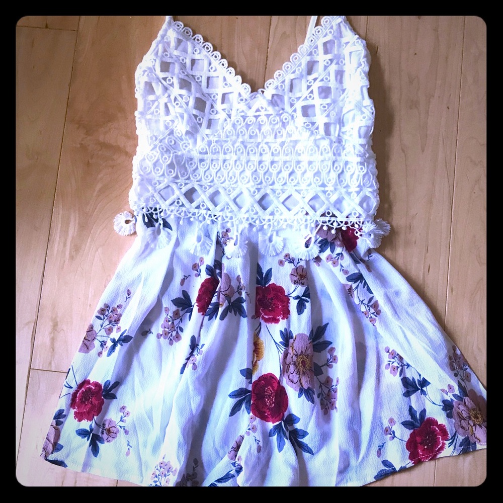 Super cute jumpsuit size S and M