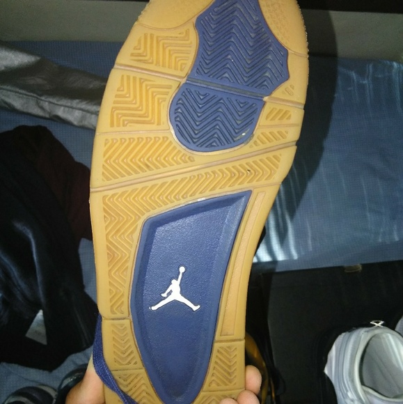 Air jordan 4s "flight from above" - Picture 4 of 6