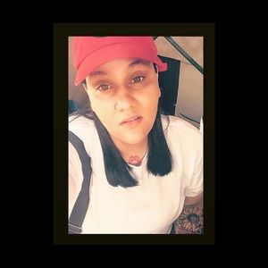 Meet your Posher, Enid