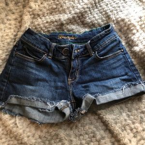 Wrangler jeans cutoff shorts
